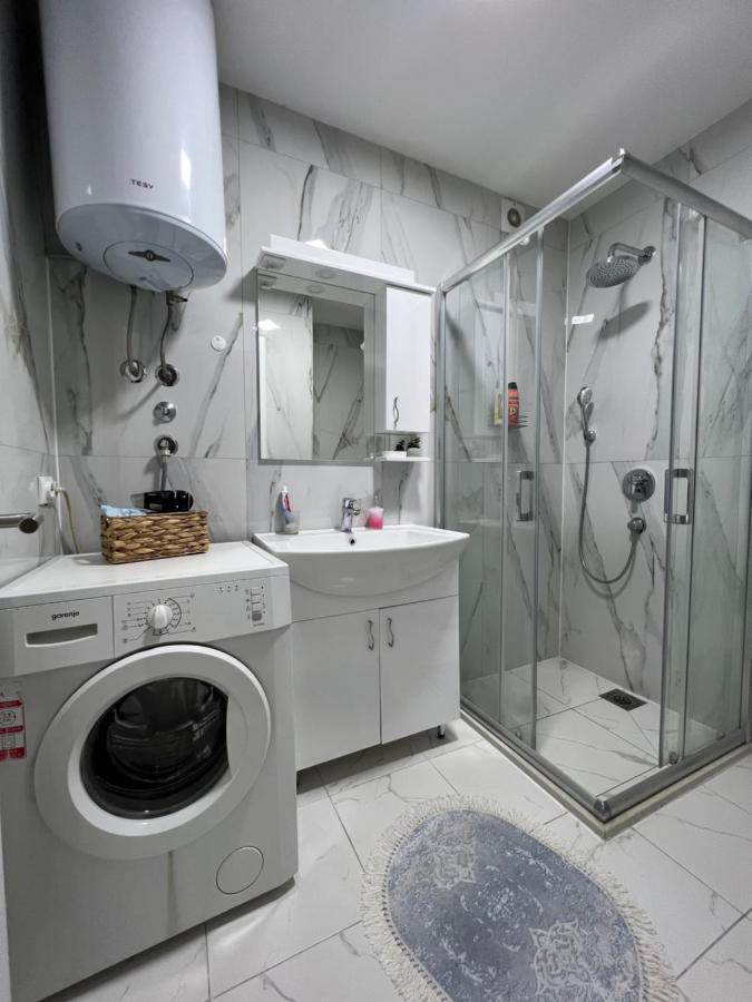 Apartman Ano Lux Novi Pazar Eksteriør billede